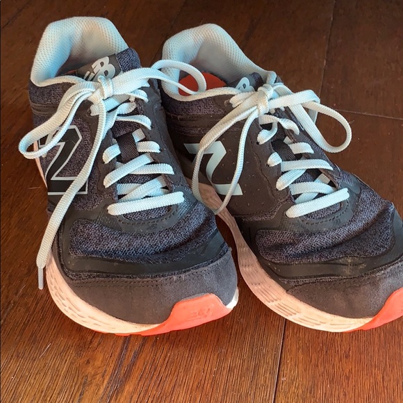new balance comfort sneakers